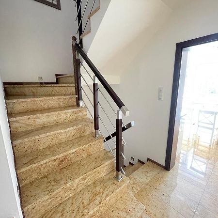 Marble Apartament Замостя Екстер'єр фото